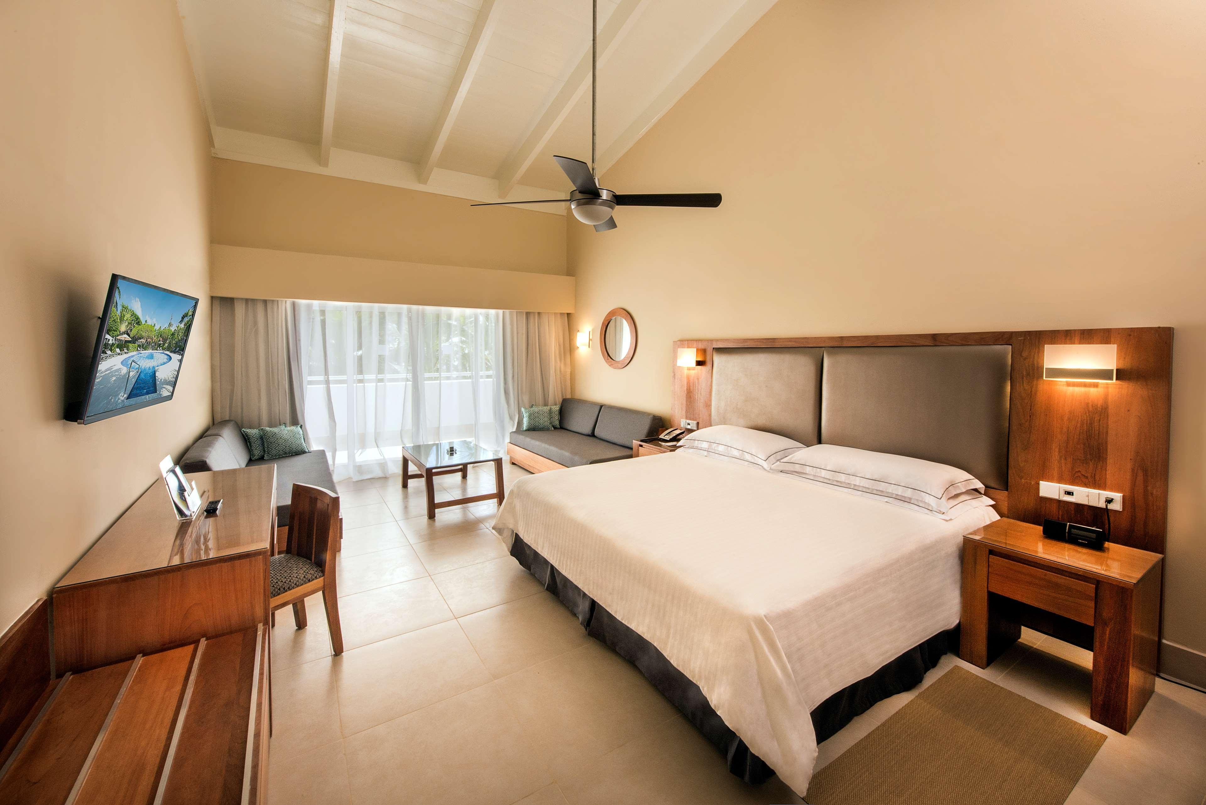 Occidental Punta Cana Exterior foto Junior Suite